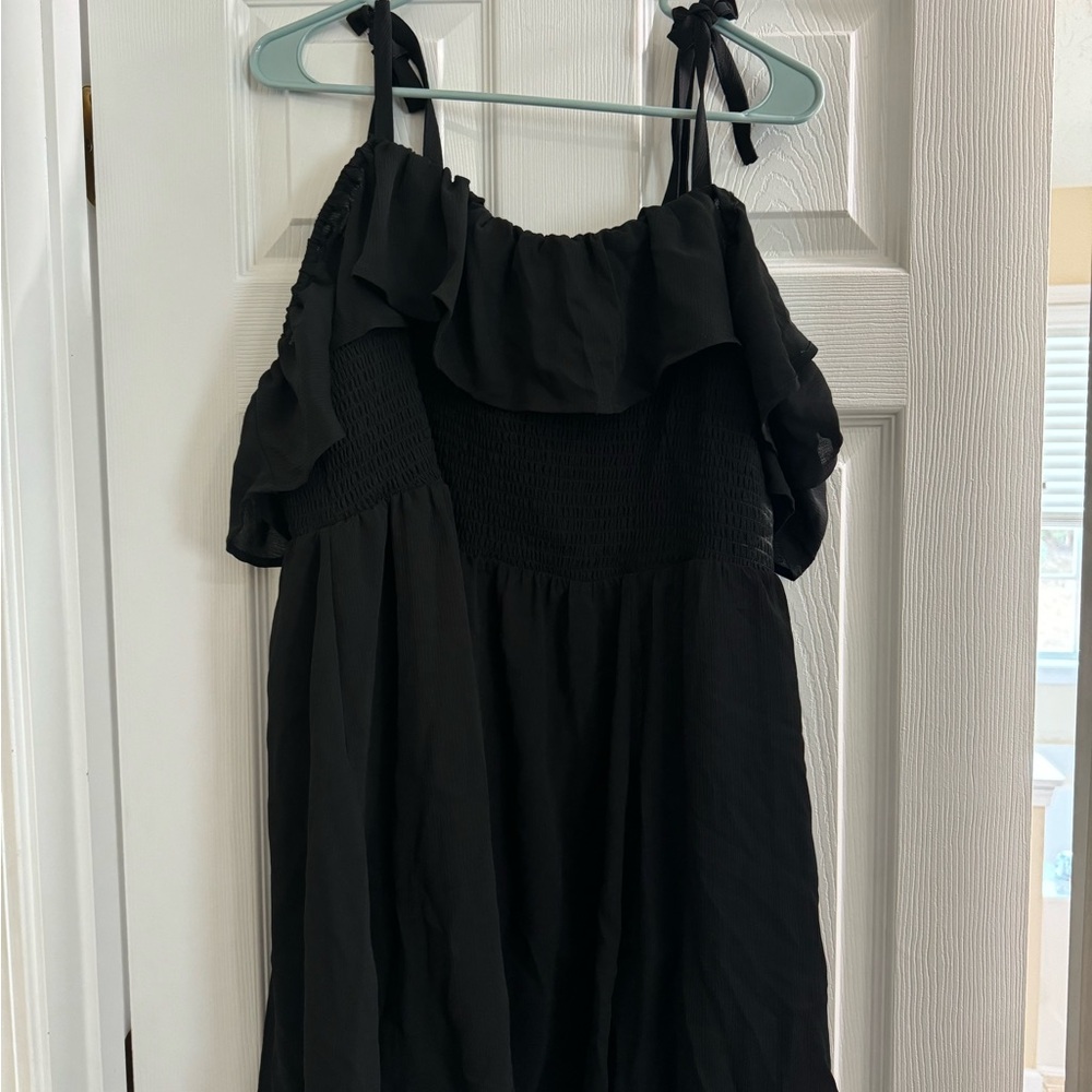 Brand new dressy blouse